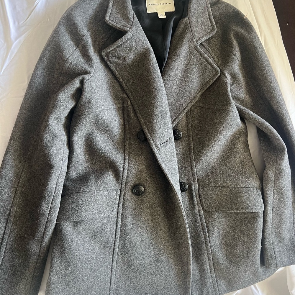Gray short/medium length gray peacoat from banana republic.  Size medium